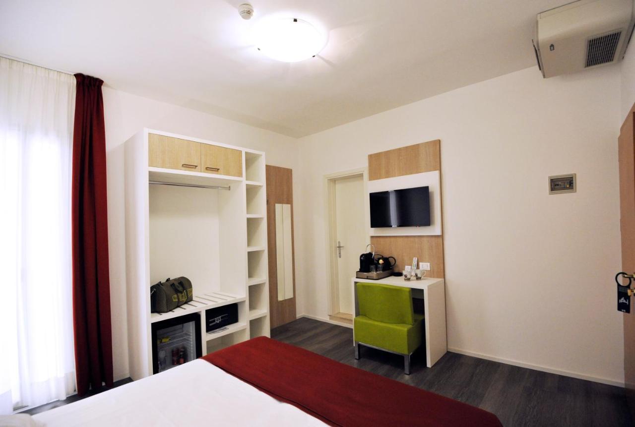 Hotel Marzia Holiday Queen Caorle Exterior foto